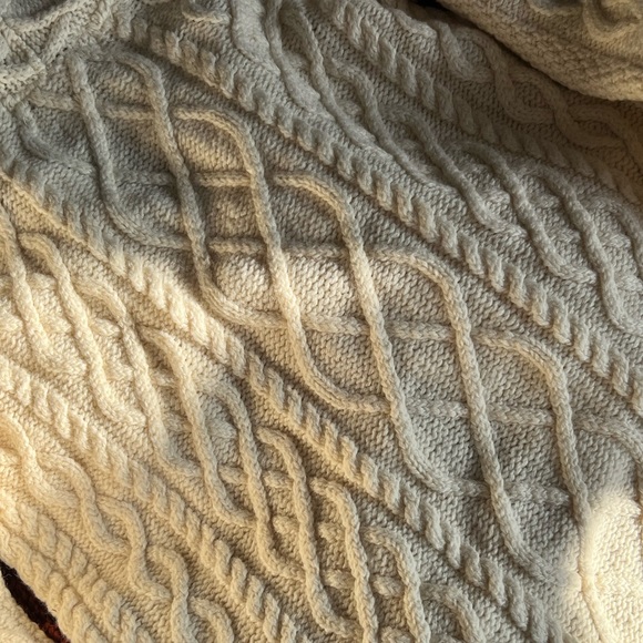 Aran Mõr Ireland | Merino Wool | Button cardigan sweater NWOT - Picture 4 of 10